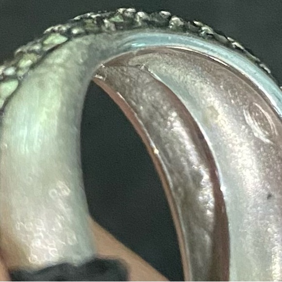 NWT NANIS Jewelers Brushed Sterling Silver and gemstone Cross Over Ring |Size 7 - Picture 12 of 13